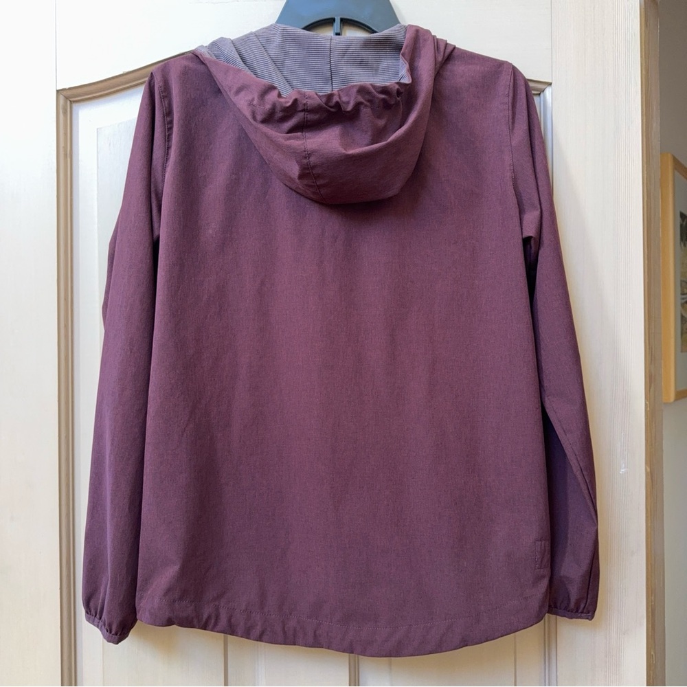 Vuori Outdoor Trainer Shell - Picture 4 of 4